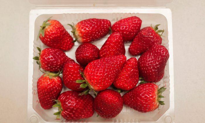 Why Fears Over a Few Bad Strawberries in China Collapsed the Entire Market
