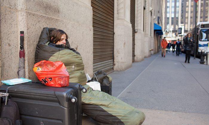 Governor of New York Signs Order Mandating Homeless People Be Brought Into Shelters