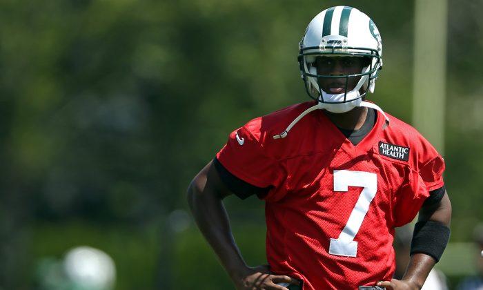 Why Jets Quarterback Geno Smith Has to Succeed
