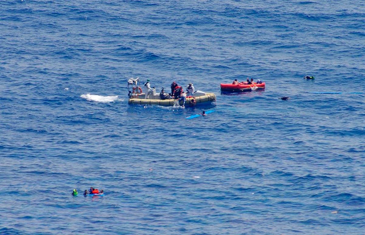 Italy: At Least 40 Migrants Dead at Sea, 320 Others Rescued