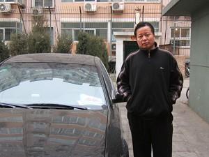Gao Zhisheng Asks the CCP to Stop Monitoring Him on the Anniversary of His Mother’s Death