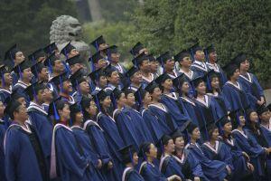 Chinese University Graduates Train As Housemaids