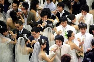 Shanghai Weddings Continue Despite the ‘Widow Year’