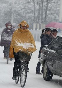 Over 60 Million Affected By Worsening Snowstorms in China