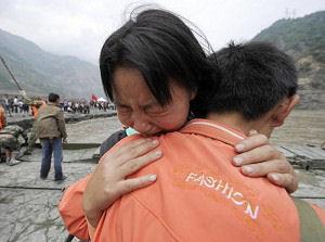 Mainland Chinese Request Independent Earthquake Relief Distribution Channels