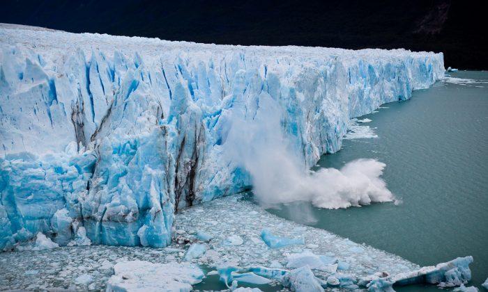 ‘Icequake’ Sensors Track Tidewater Glacier Melt