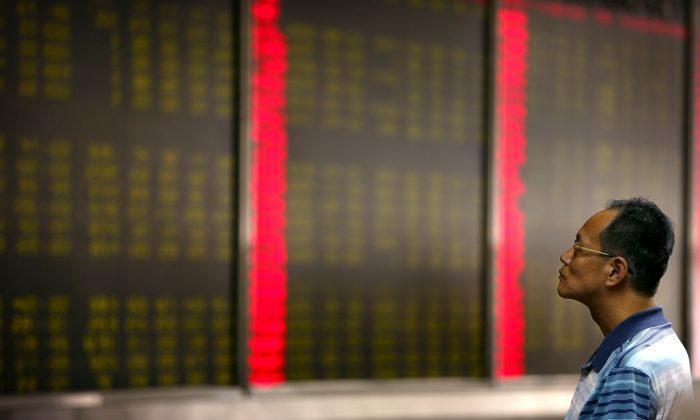 Global Market Plunge Intensifies on Fears Over China