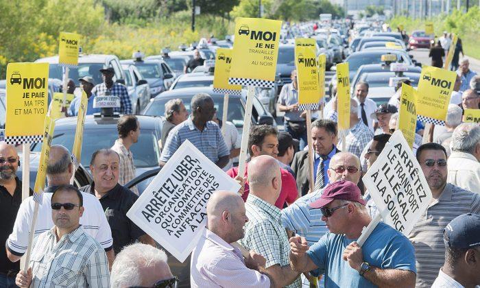 Cabbies Demonstrate, Press Quebec Government to Declare UberX Illegal