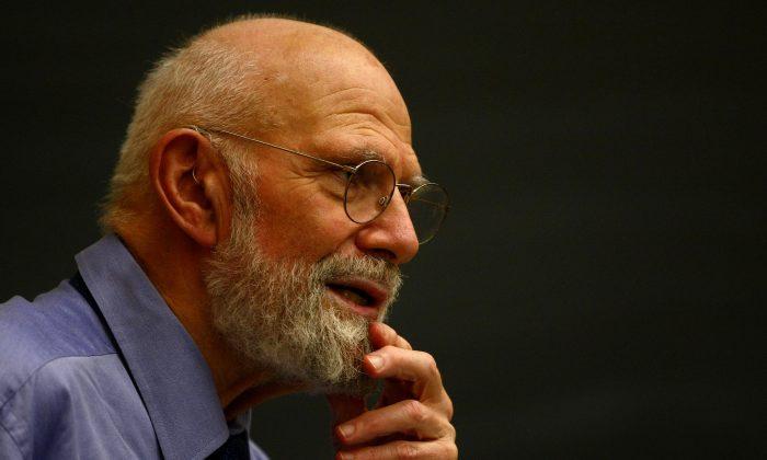 Oliver Sacks, Who Opened Our Minds About Our Brains, Dies at 82