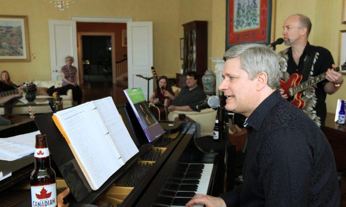 Biography Explores Stephen Harper, the Politician and the Man