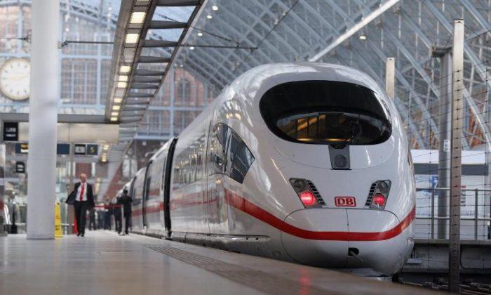 High-Speed Rail Plans to Be Put on Track