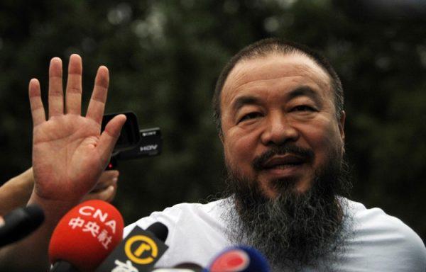Outspoken CCP critic and Chinese artist Ai Weiwei, on June 2015. (Peter Parks/AFP/Getty Images).