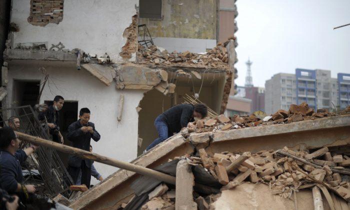 Faced With Forced Demolition, Chinese Villagers Respond With Homemade Artillery