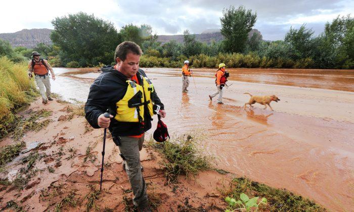 Searchers Look for Flood Victims in Polygamous Utah Town