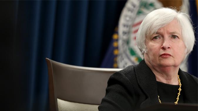 Fed Leaves Key Interest Rate Unchanged, Citing Low Inflation