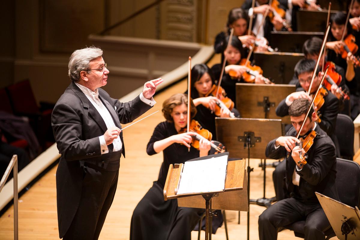 Shen Yun Symphony Orchestra Uplifts Sarasota Audience