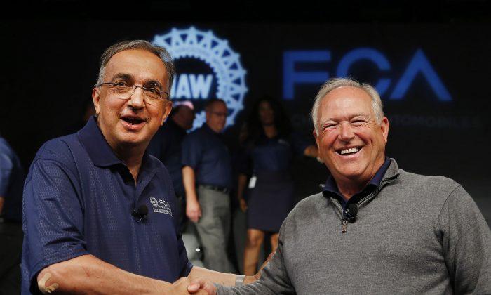 UAW-Fiat Chrysler Pact Raises Pay, Profit-Sharing