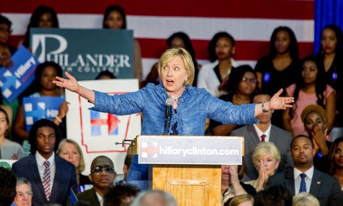 Calendars Show Clinton’s Availability to Supporters