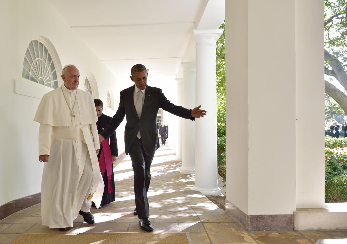 Pope, President to Seek Common Ground in Oval Office Visit