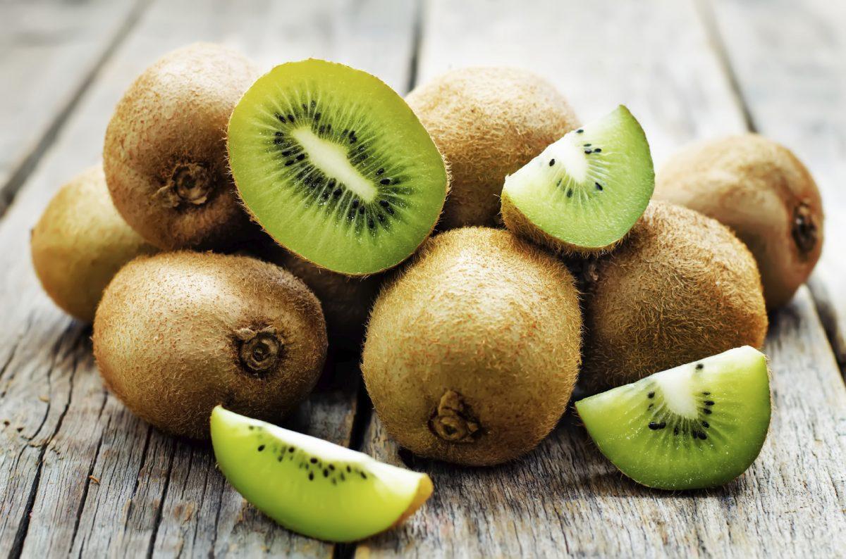 Kiwifruit, figs and dates are good sources of tryptophan (nata_vkusidey/iStock)