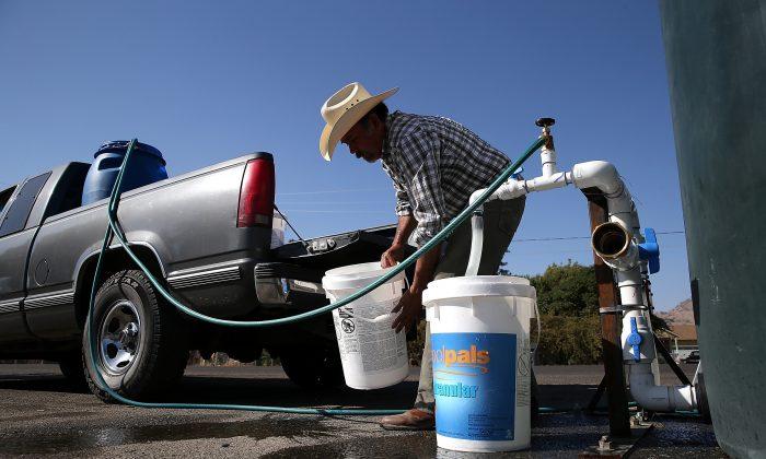 Officials: California Meeting Water Conservation Target