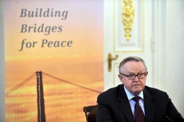 Former Finnish President Martti Ahtisaari won the Nobel Peace Prize on Oct. 10, 2008. (Markku Ulander/AFP/Getty Images)