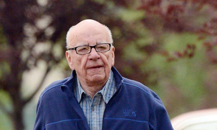 Fox News Chief Rupert Murdoch’s LA Home Threatened by Fire