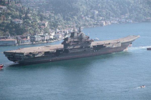 Varyag, the Soviet aircraft carrier purchased by the Chinese regime and relaunched in 2012 as the Type 001 Liaoning, before refitting. (U.S. Navy)