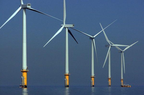 Wind turbines at the Burbo Bank Offshore Wind Farm in the mouth of the River Mersey in Liverpool, England, on May 12, 2008. (Christopher Furlong/Getty Images)
