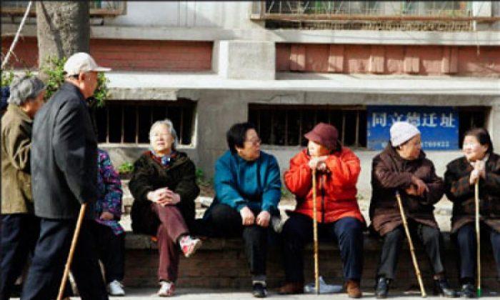 China’s ‘Model County’ on One-Child Policy Now Faces Severely Aging Population