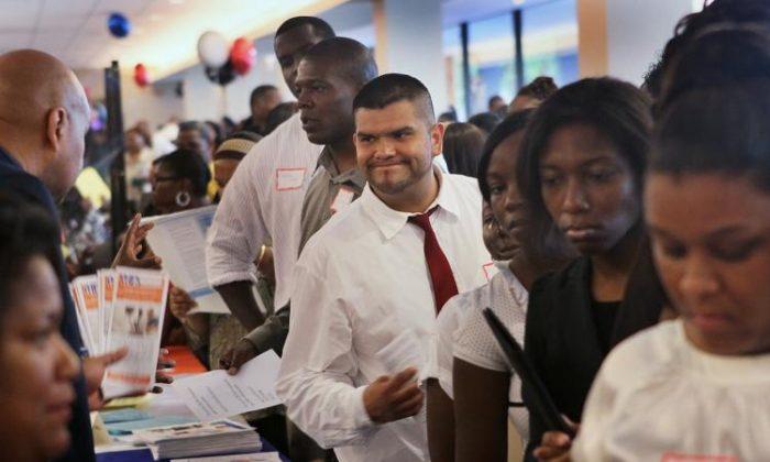 US Private Sector Adds 102,000 Jobs in June: ADP