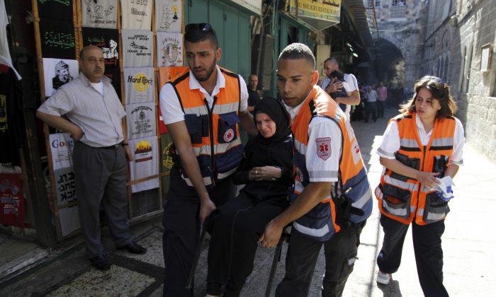Palestinian Kills 2 Israelis, Wounds Toddler in Jerusalem