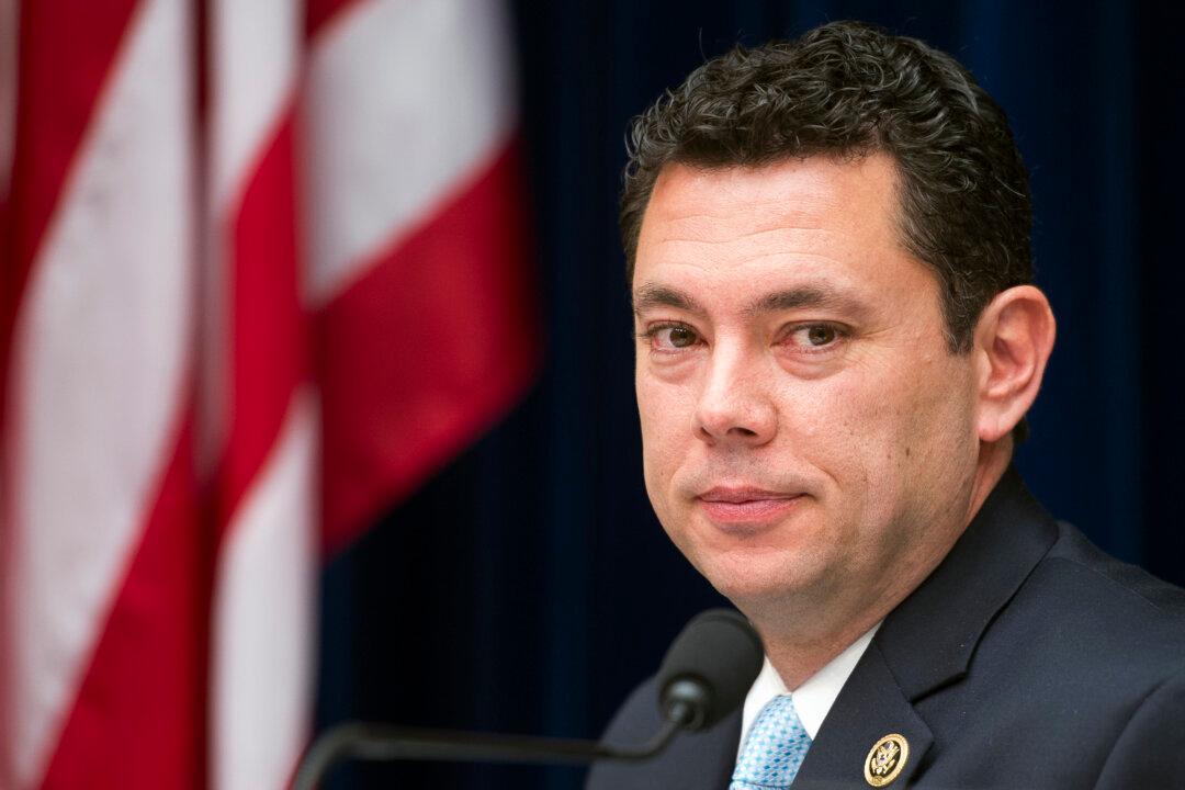 Chaffetz Has Made a Career Confronting Establishment