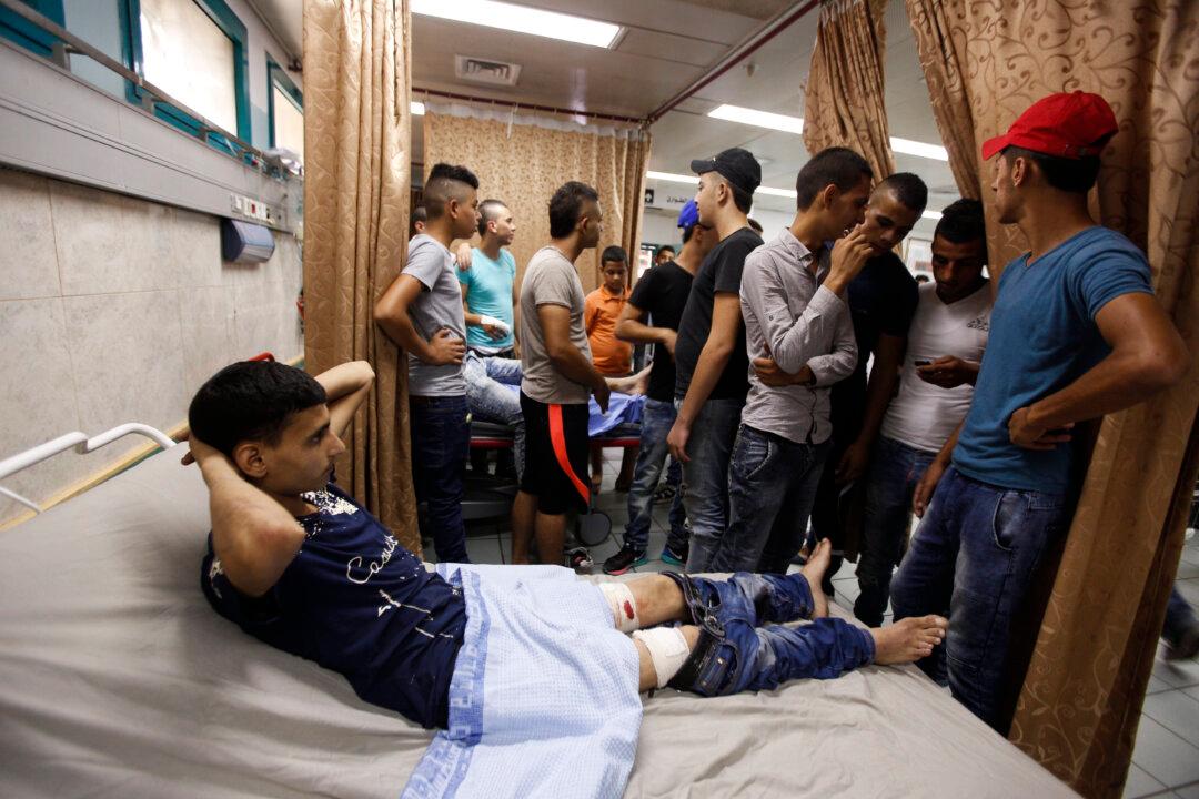 Jerusalem Hospital Copes With Treating Victims and Attackers