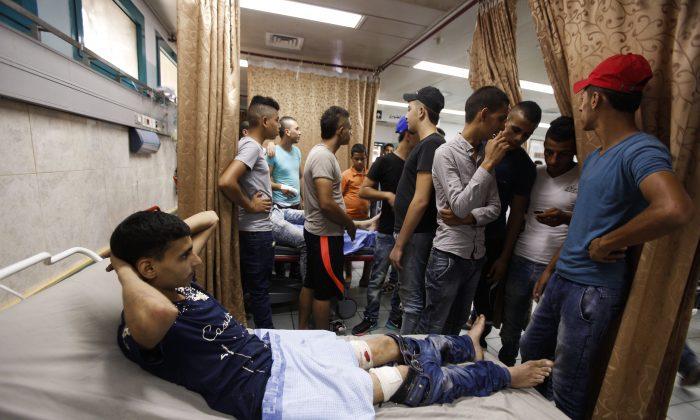 Jerusalem Hospital Copes With Treating Victims and Attackers