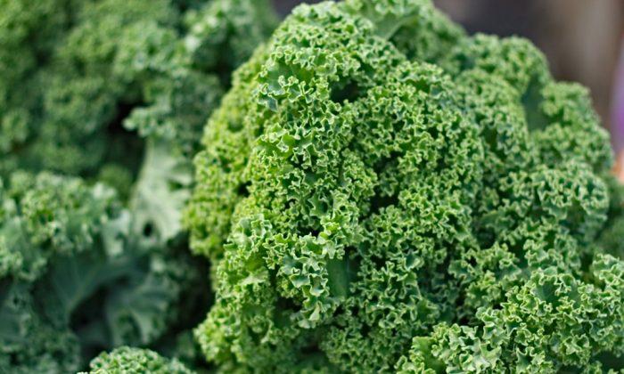 10 Proven Benefits of Kale (No. 1 Is Very Impressive)