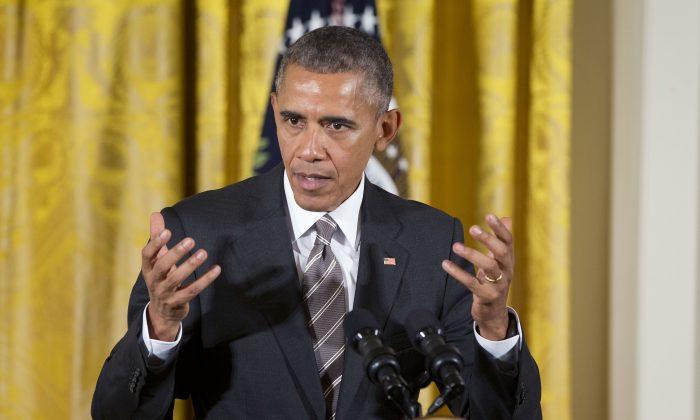 Obama Apologizes to Aid Group for US Attack on Afghan Clinic