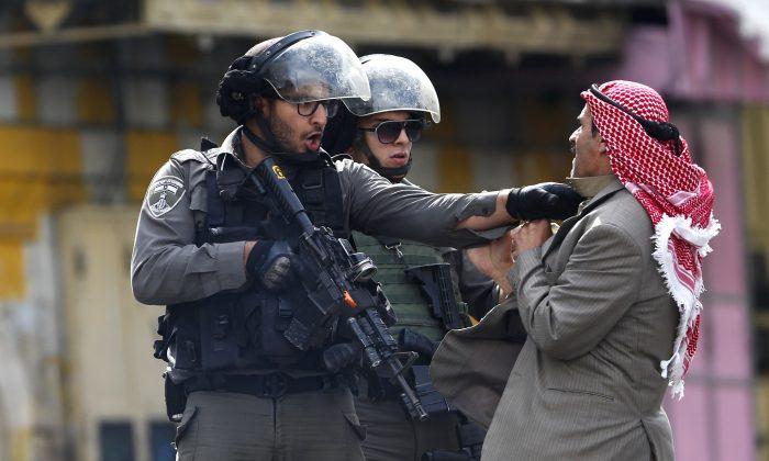3 Palestinians Killed, 4 Israelis Wounded in Latest Violence