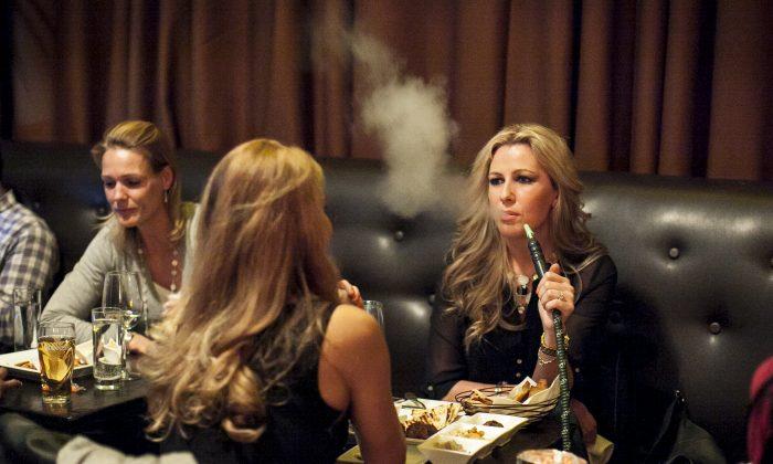 One Hookah Smoking Session Delivers 25 Times the Tar of a Single Cigarette: Study