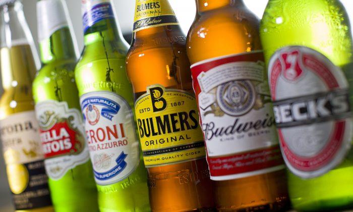 Tie-Up of World’s Biggest Beer Makers Clears Final Hurdle