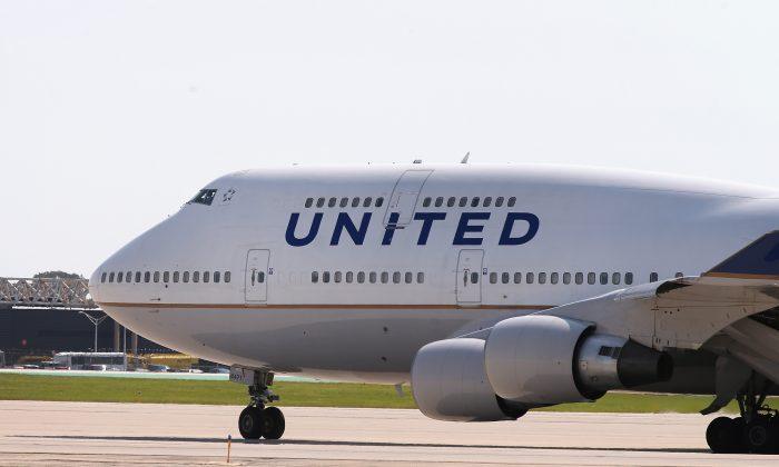 United Airlines Pilots Arrested in Glasgow for Allegedly Failing a Breath Test