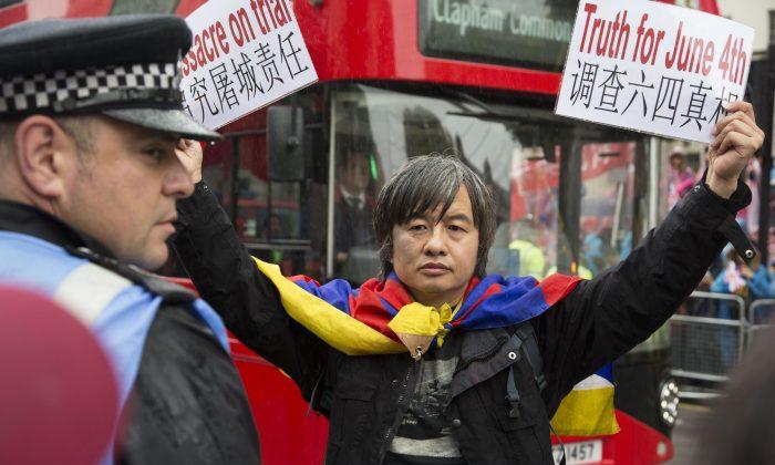 Second Day of Xi Jinping Protests in London Brings Arrests