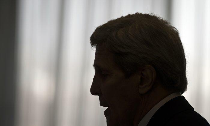 Kerry: Israel, Jordan Working to Ease Holy Site Tensions