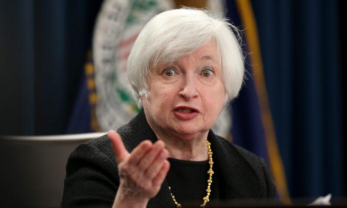 Fed Raises Chances of December Rate Hike