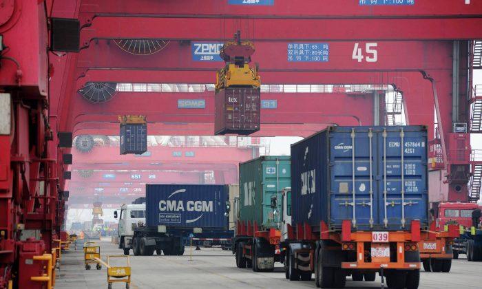 Chinese City Reliant on US Trade Fires Senior Official for Faking Export Data