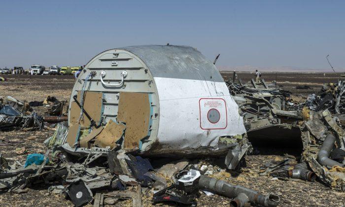 Russian Plane Crash: Speculation on Photos With ‘Holes’ in Doors