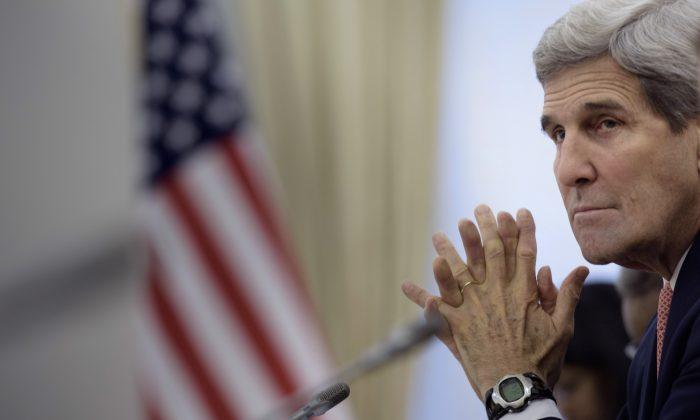 In Central Asia, Kerry Talks to Autocratic Cast of Nations