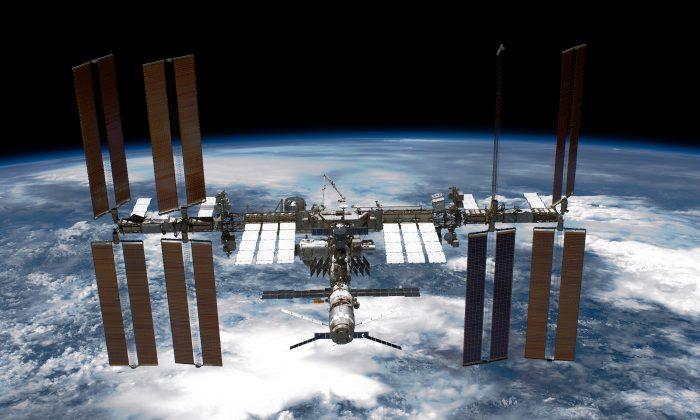 Russian Capsule Carrying Robot Fails Docking the ISS