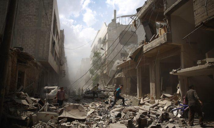 Top Syrian Rebel Killed in Airstrike Near Damascus