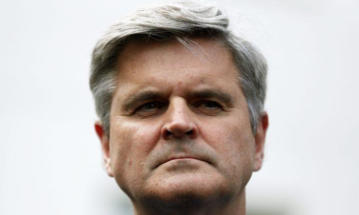 AOL Co-Founder Steve Case Writing Book, ‘Third Wave’